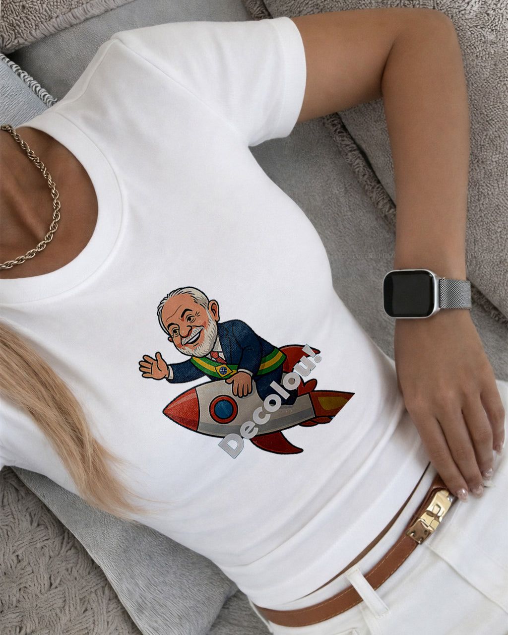 Camiseta Feminina Lula 2026 Decolou